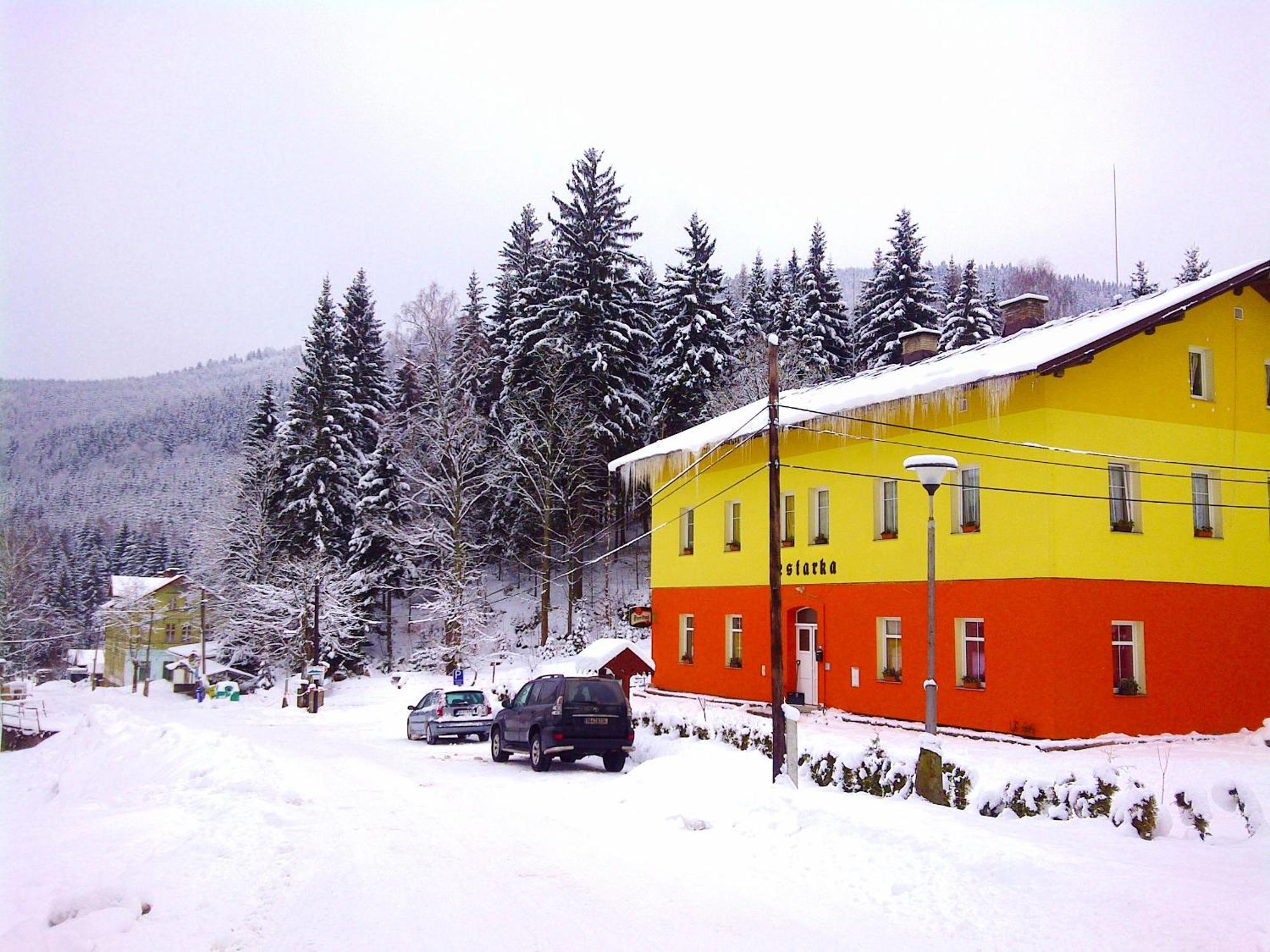 Apartmany Lestarka Kořenov Exteriör bild