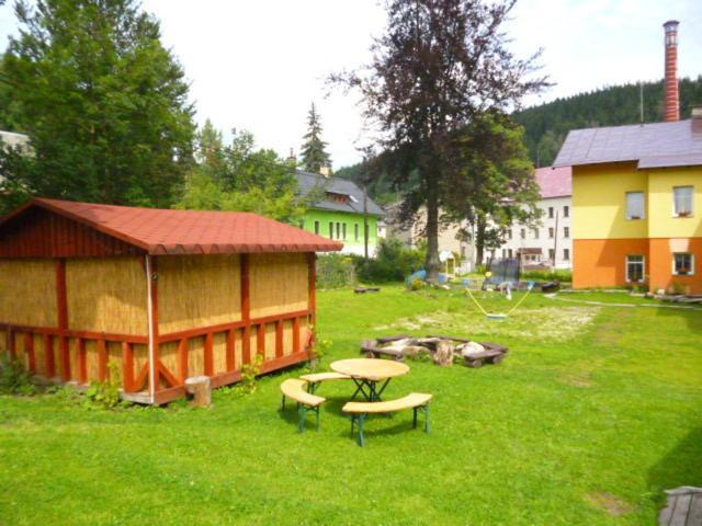 Apartmany Lestarka Kořenov Exteriör bild