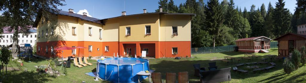 Apartmany Lestarka Kořenov Exteriör bild